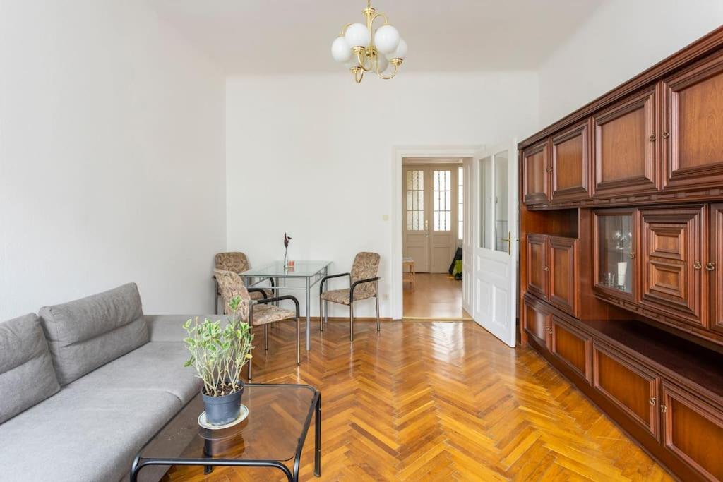 Vintage Living In The Heart Of Vienna. Apartment Exterior photo